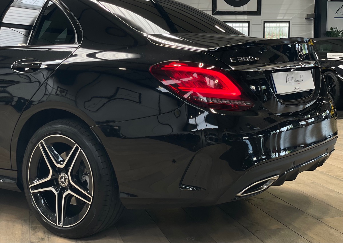 Mercedes Benz Classe C 300E 2.0i EQ-POWER 9G-TRONIC 320CH - AMG LINE
