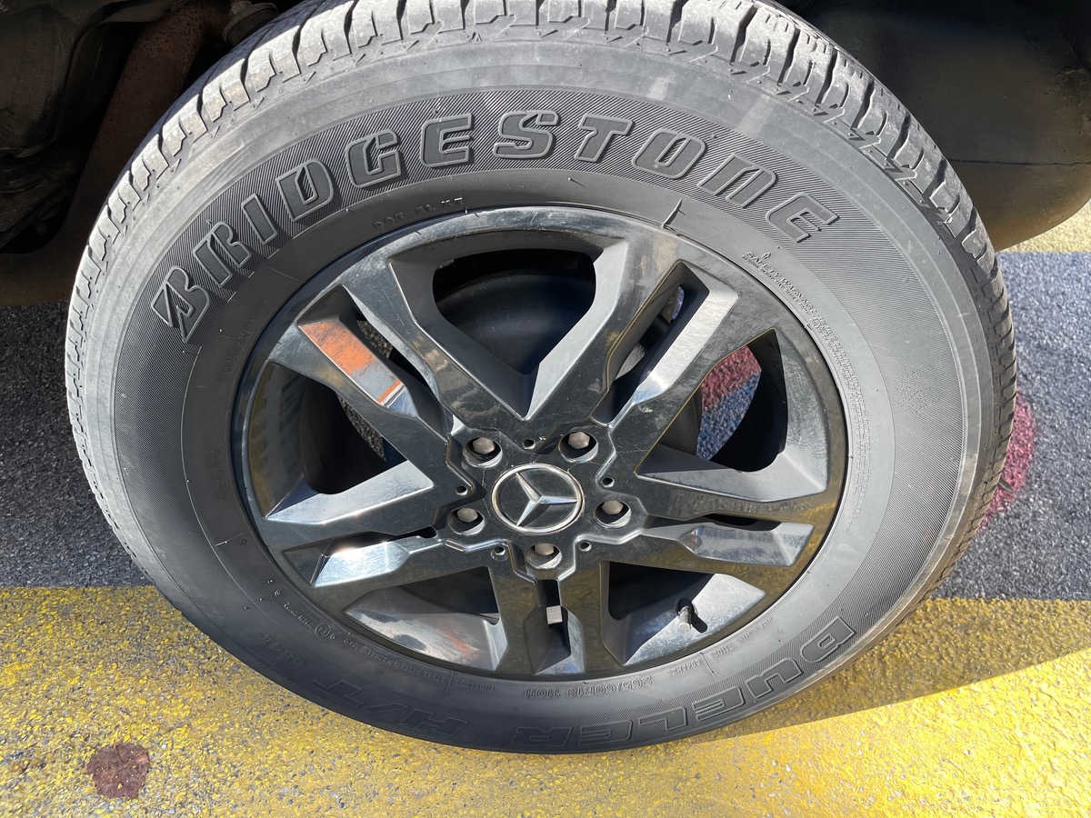 Mercedes-Benz Classe G 300 GD 113 CV /  Boite Automatique / Toit Ouvrant / Clim/ Jantes Noir