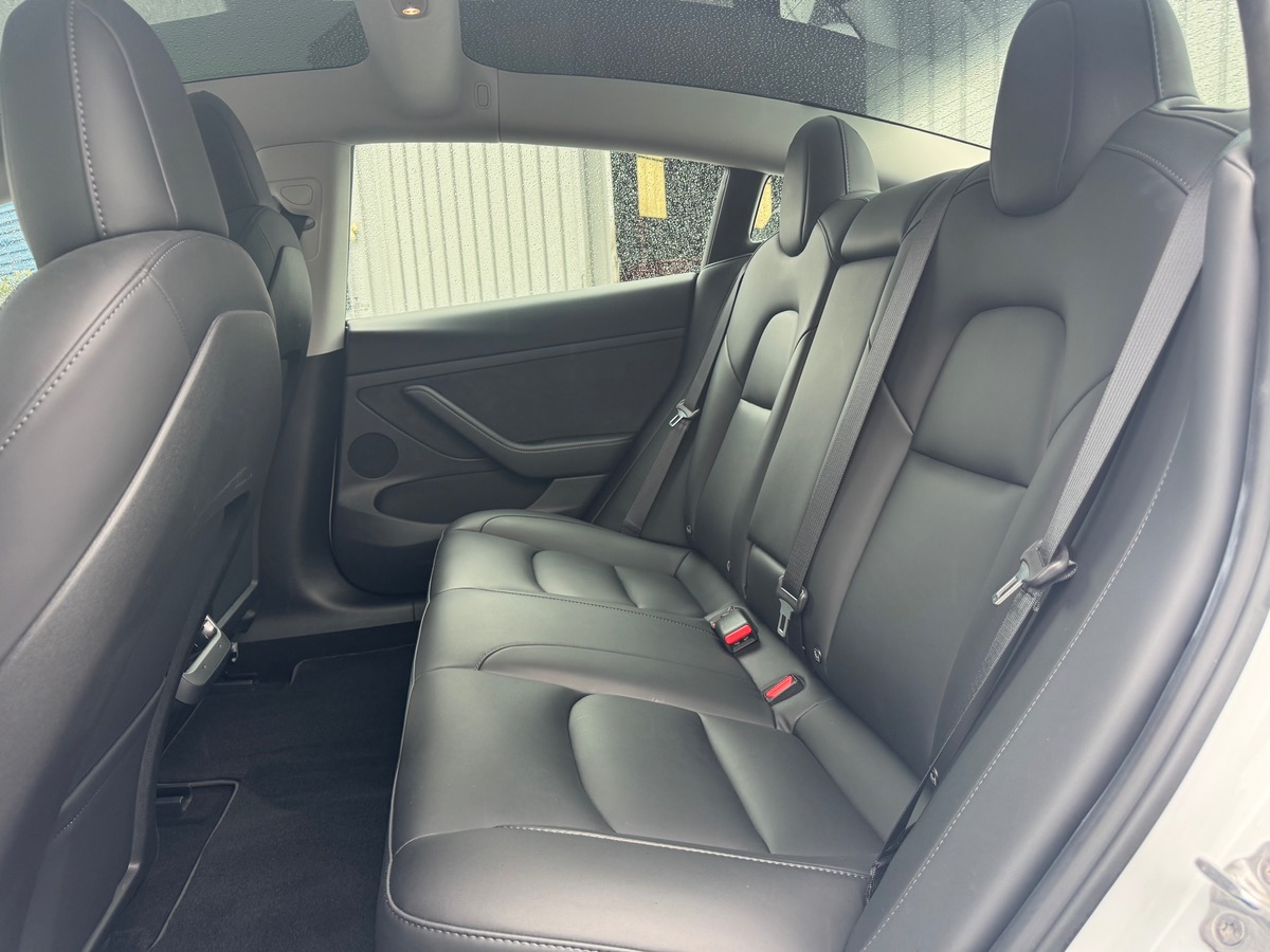 Tesla Model 3 STANDARD RWD