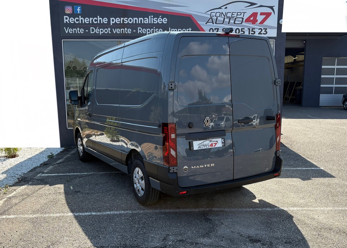 RENAULT Master L2H2 3T5 Blue dCi 150 EXTRA