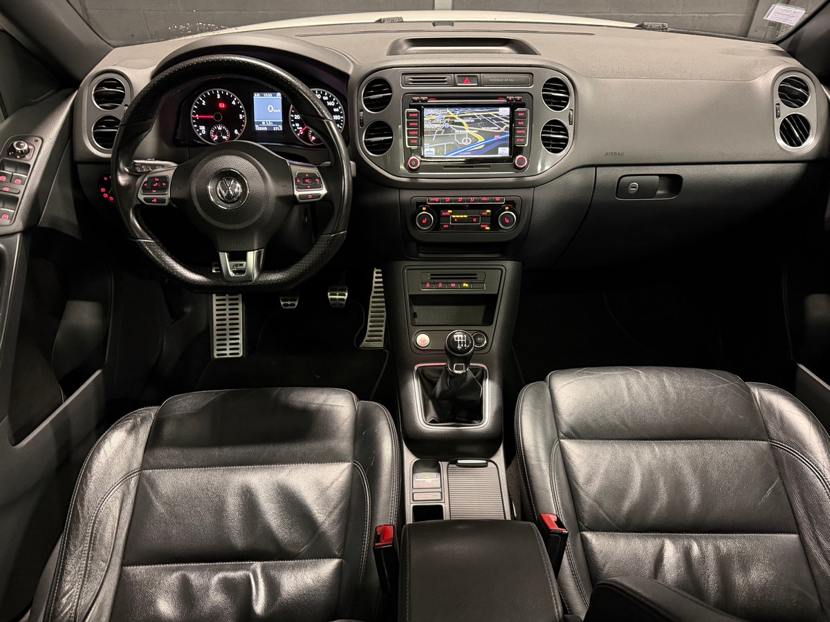 Volkswagen Tiguan 2.0 TDI R LINE TOIT PANORAMIQUE OUVRANT / CAMERA DE RECUL