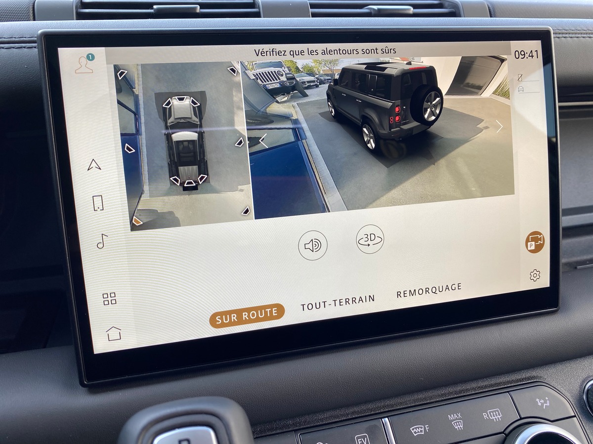 LAND ROVER DEFENDER 110 P400E HSE COUPE DU MONDE / 18850 KMS