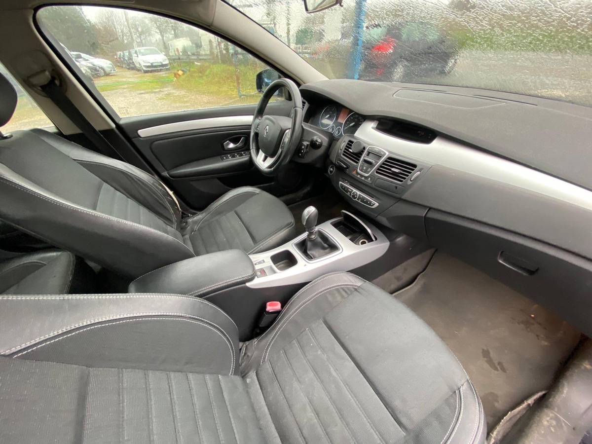 RENAULT Laguna 2.0 dci 150cv dynamique