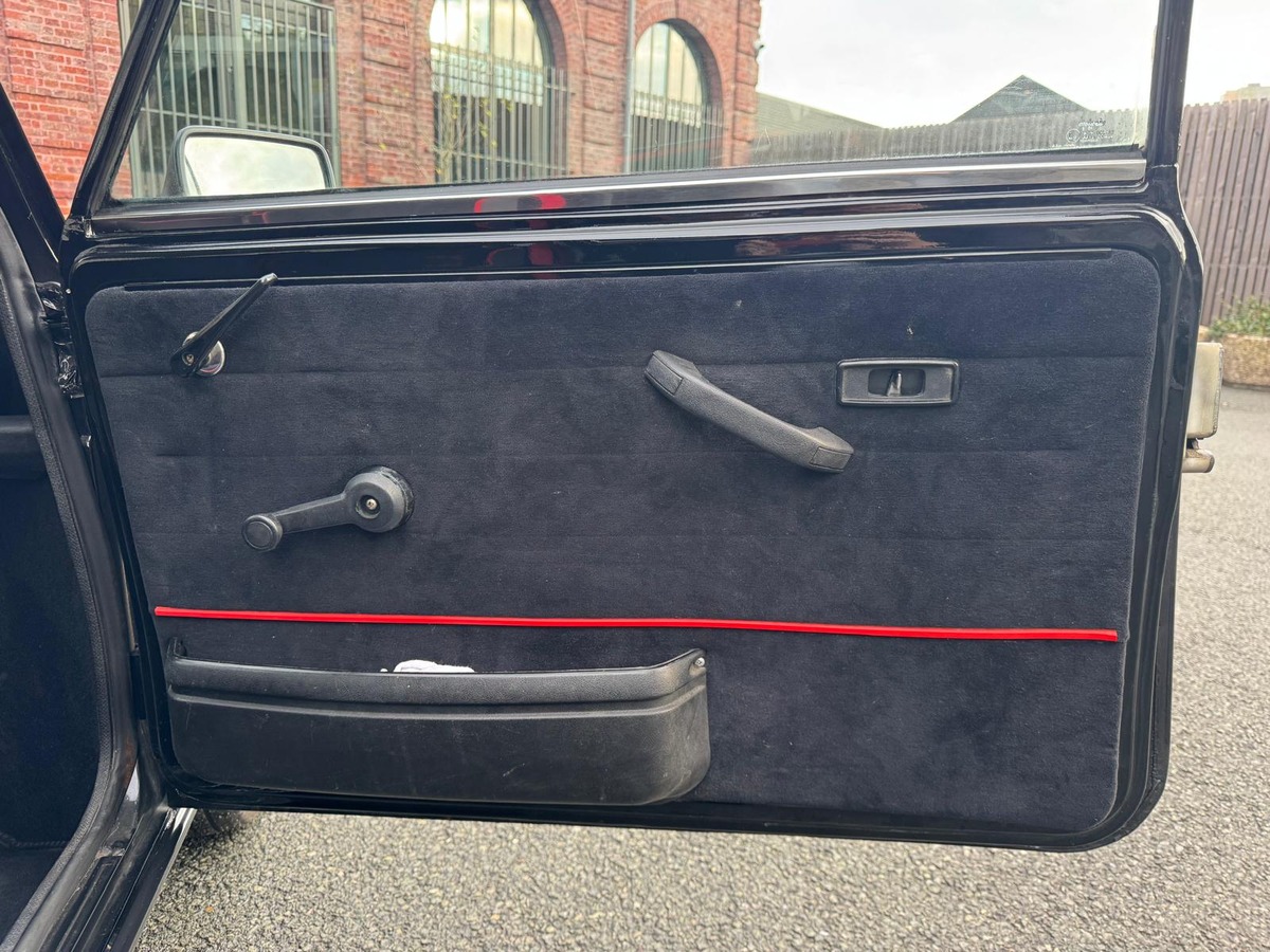 Mini Mini 1000cc 30eme anniversaire "Jet black"