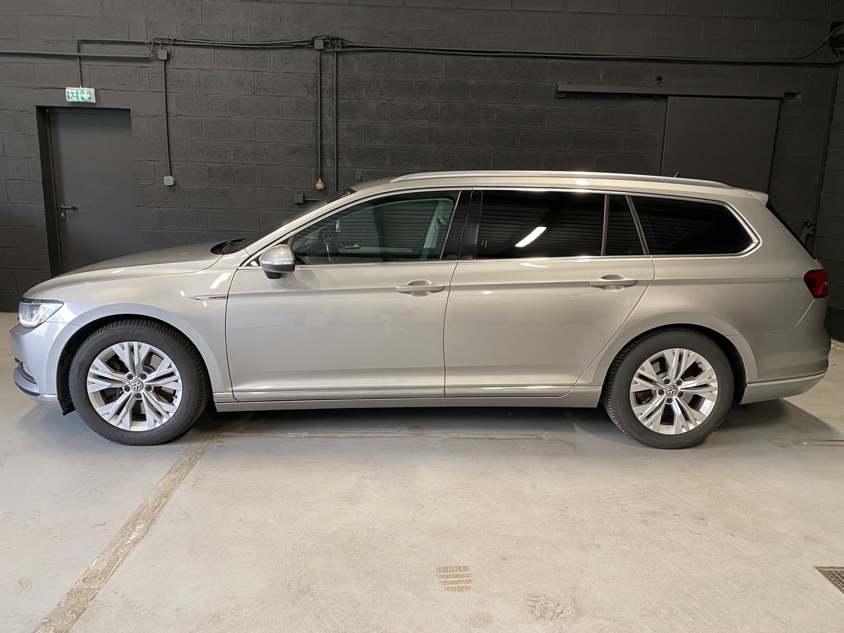 Volkswagen Passat 2.0 bi-tdi 240ch 4 Motion DSG7