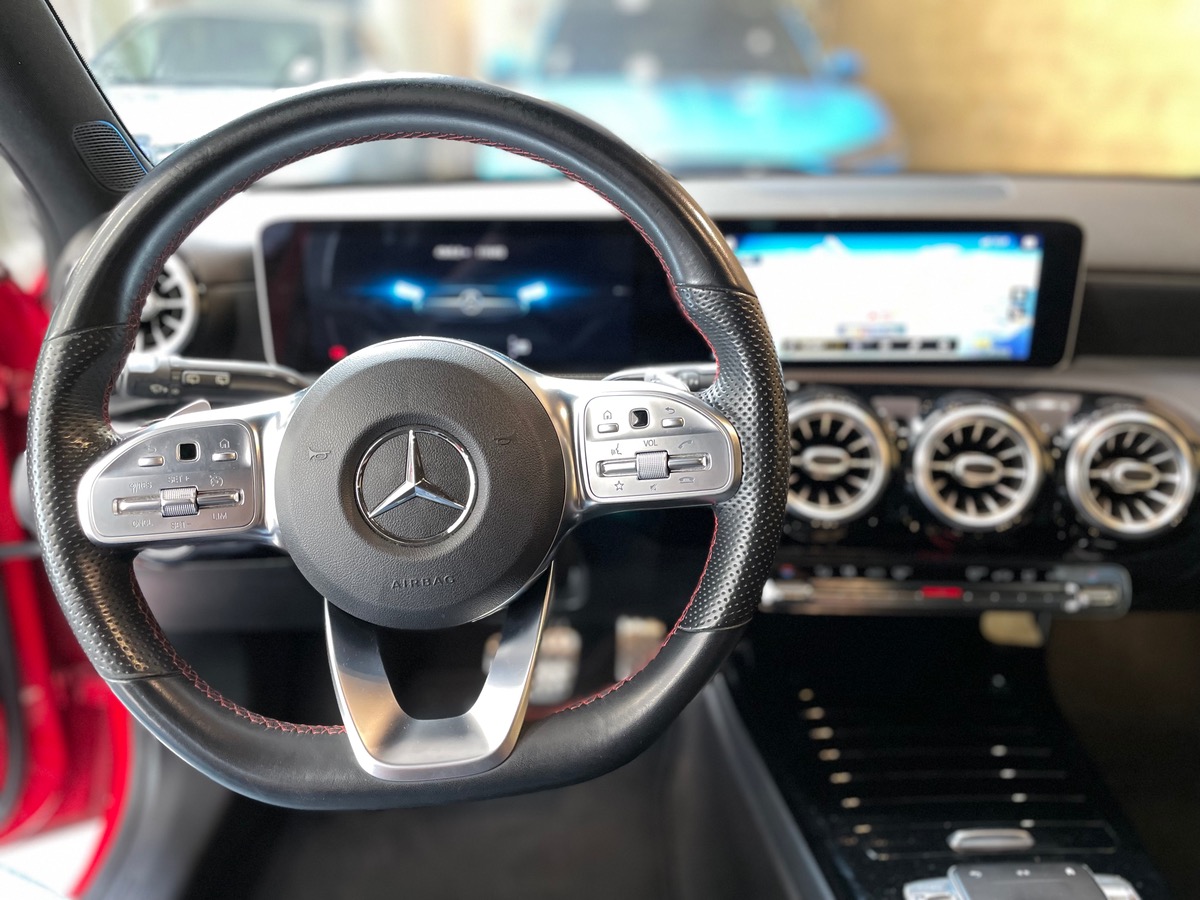 Mercedes-Benz Classe A A200 AMG 7 DCT