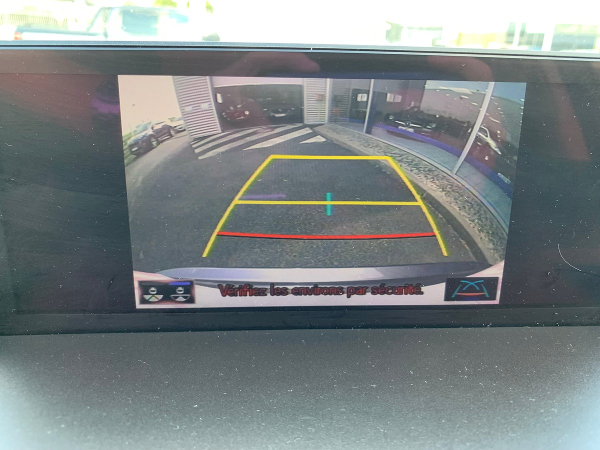 Lexus NX 300h 155 chevaux | Luxe | AWD | Caméra recul | Régulateur vitesse | GPS | Siéges chauffants