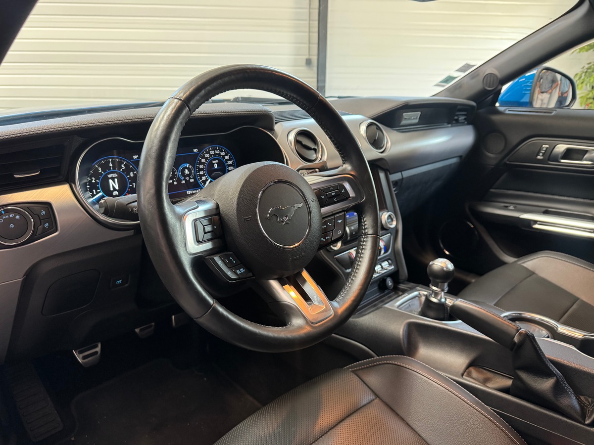 Ford Mustang Coupé GT Premium Fastback 5.0 V8 450 ch BVM6
