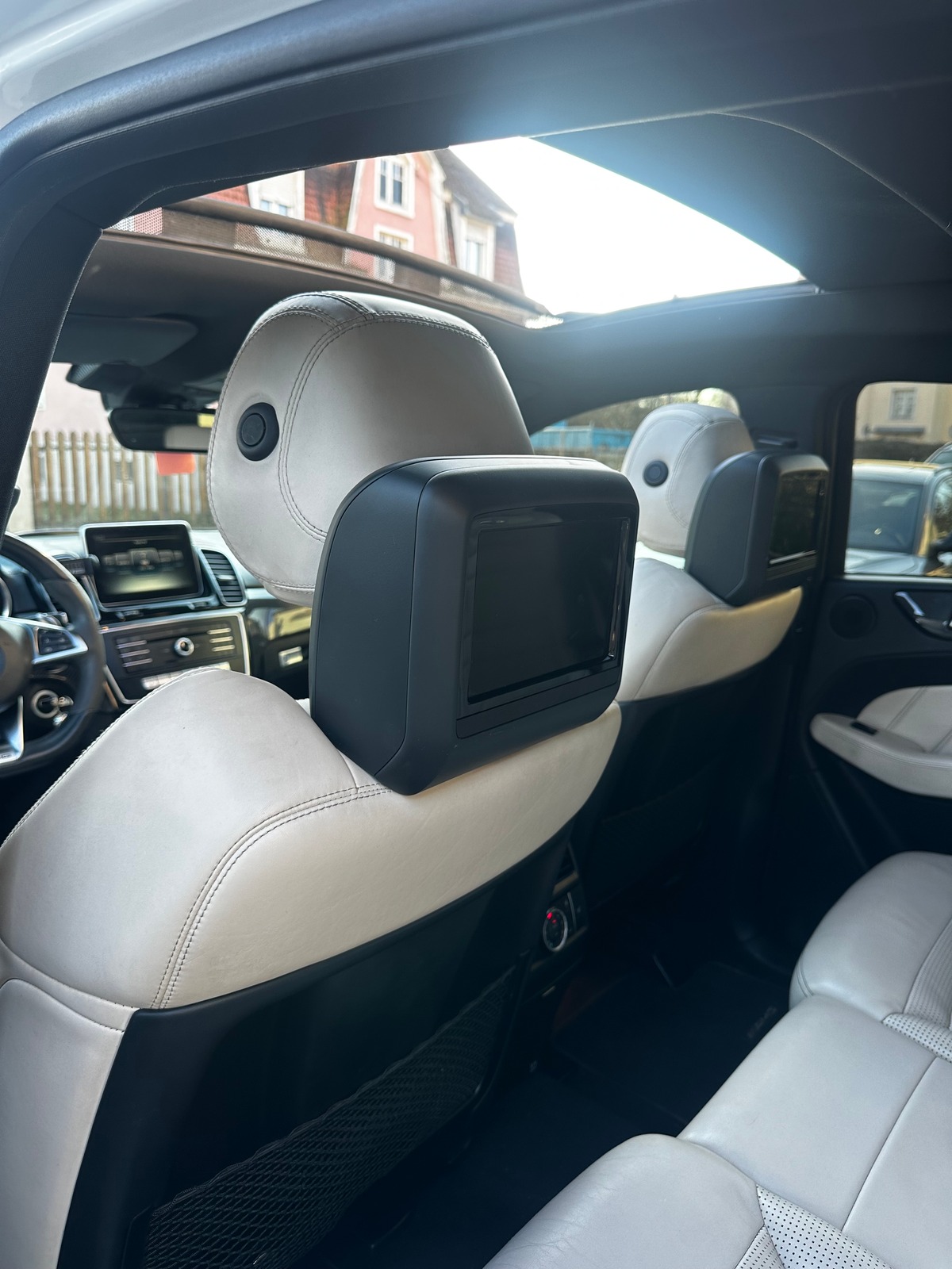 Mercedes Benz GLE 63 amg s