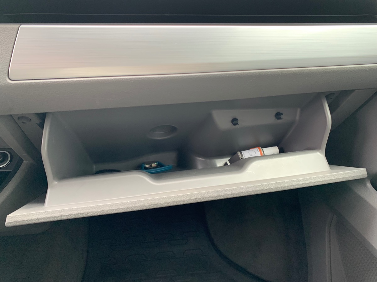 Volkswagen California 150 | COAST | Premiére Main | Attelage | Rallonge lit | Pneus Toutes Saisons