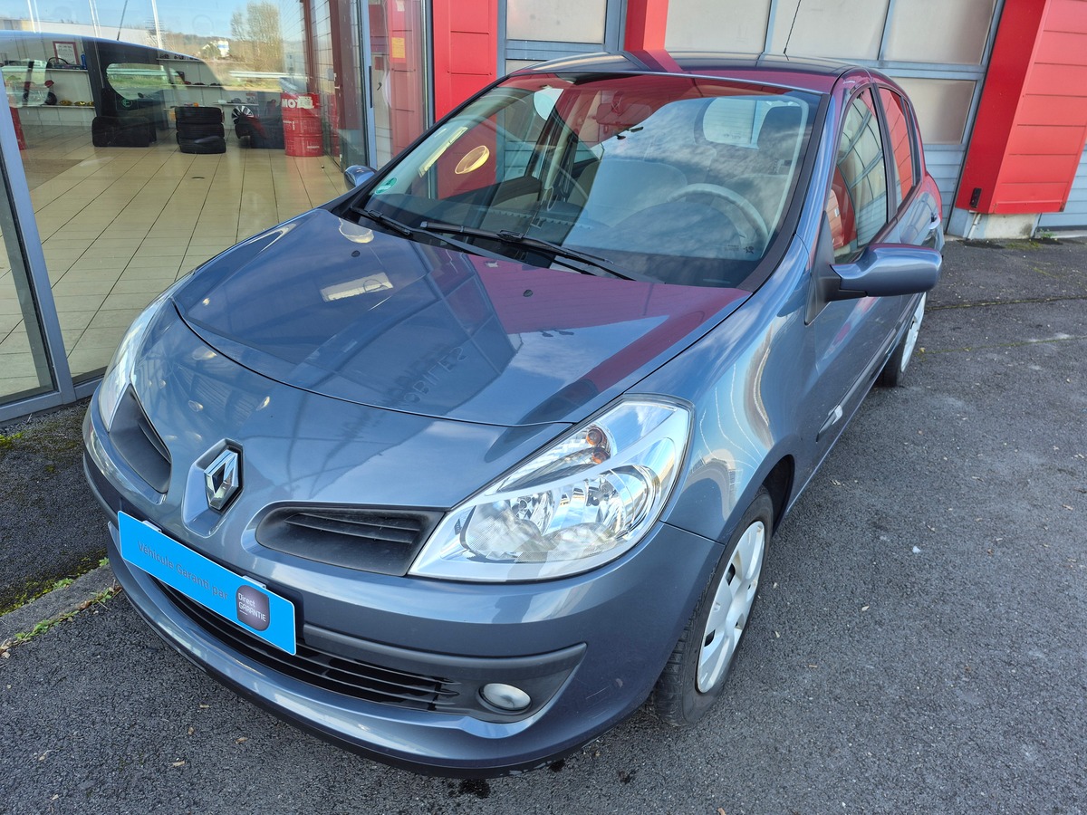 RENAULT Clio III PRIVILEGE BR1B