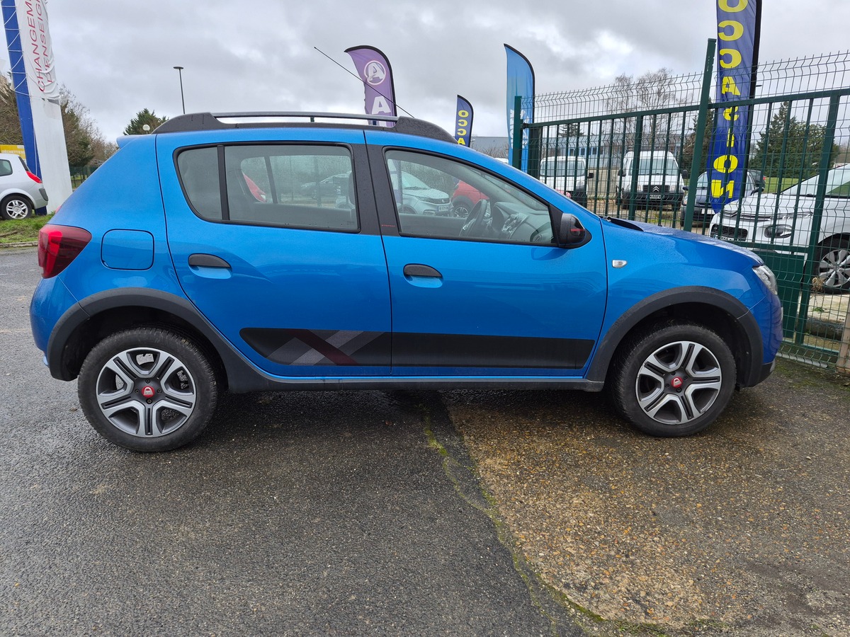 Dacia Sandero stepway 0.9 TCE 90 TECHROAD EASY-R