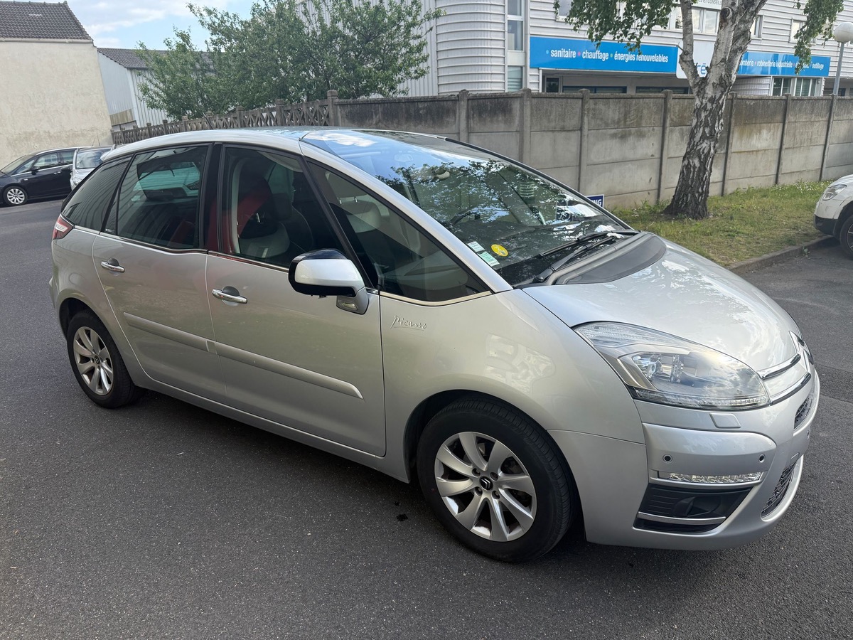 Citroën C4 Picasso 1.6 HDI 112 CV exclusive en 4X CB
