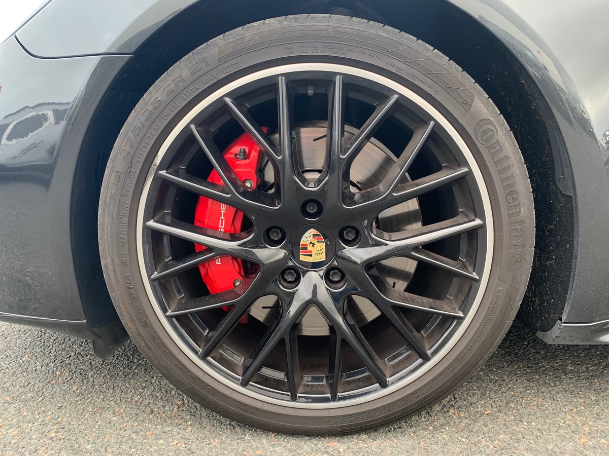 Porsche Panamera Sport Turismo GTS | V8 460 CH | BOSE | Toit panoramique | Garantie 1 AN AGIR *