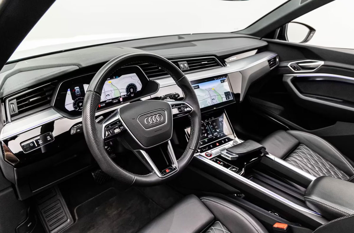 Audi e-tron S 503ch e-quattro Sport S-Line Toit ouvrant Bang&Olufsen Attelage
