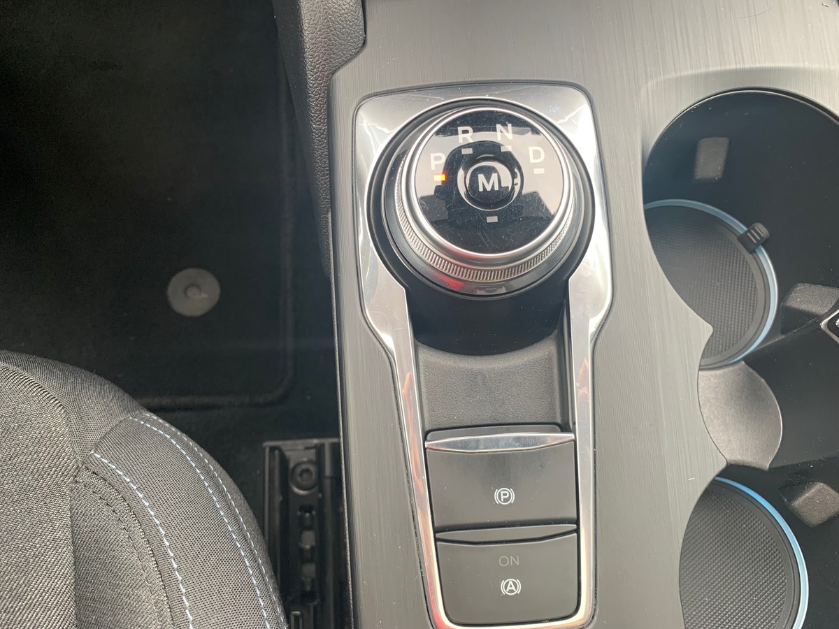 Ford FOCUS SW ACTIVE | ENTRETIENS CONSTRUCTEUR