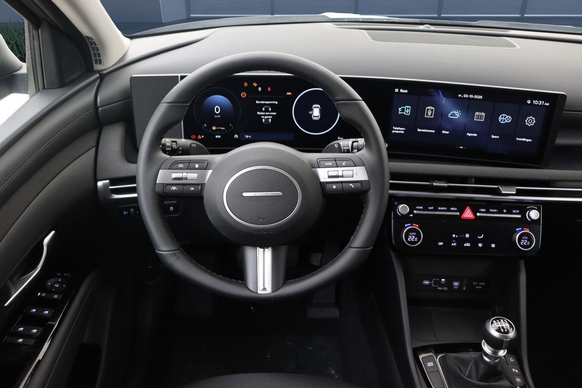 Hyundai Tucson Feel 1.6 T-Gdi 150 hp 48v