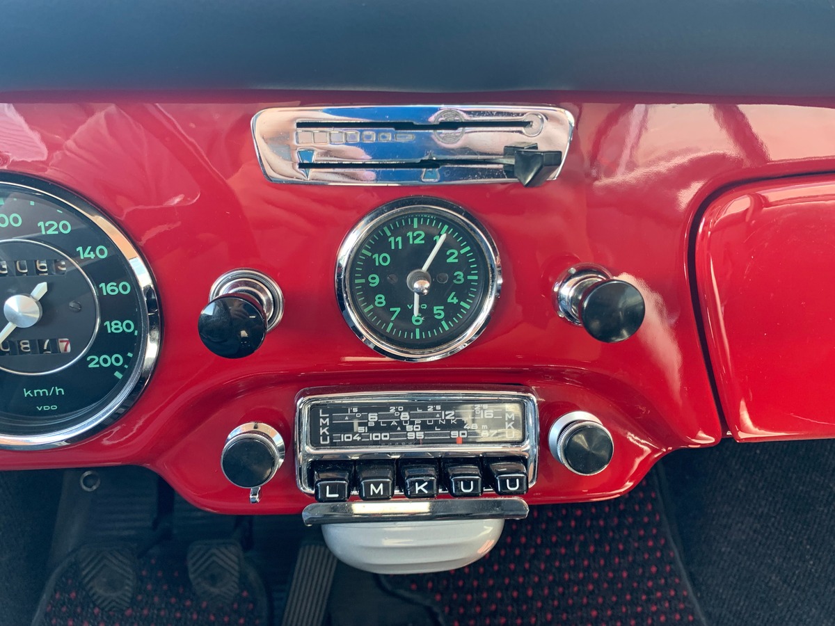 Porsche 356B 75 chevaux | Reuter | Restaurée carrosserie et moteur | Rapport d'expertise disponible