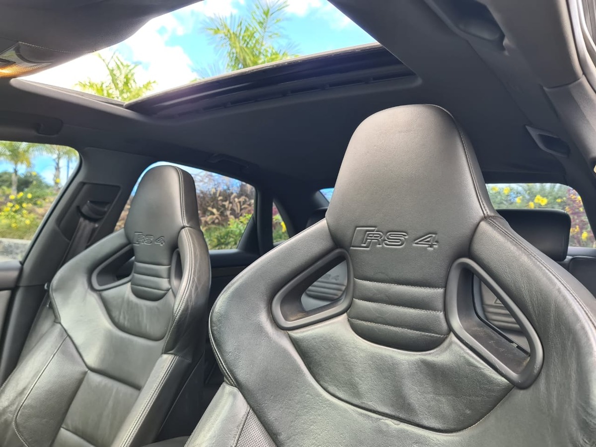 Audi RS4 QUATTRO PACK F1