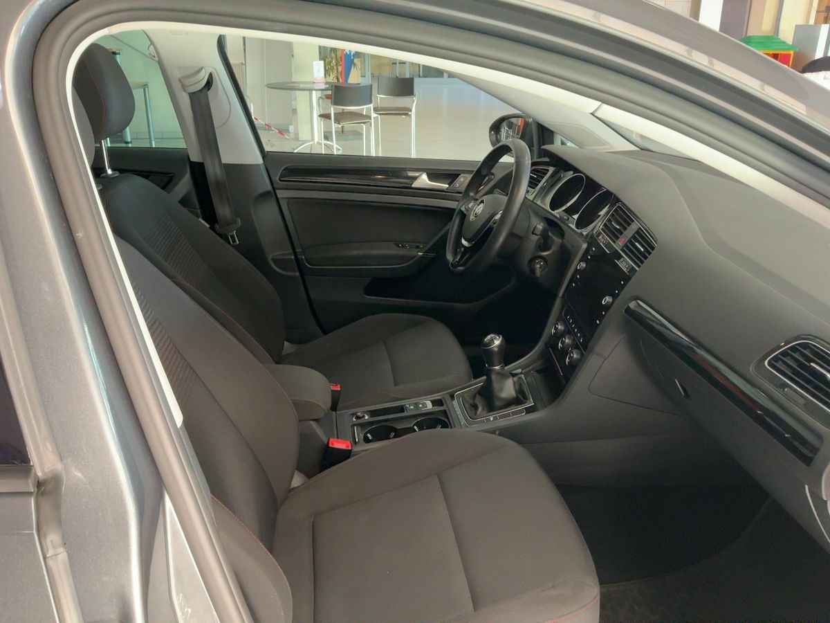 Volkswagen Golf VII 1.6 TDi 115 Sound