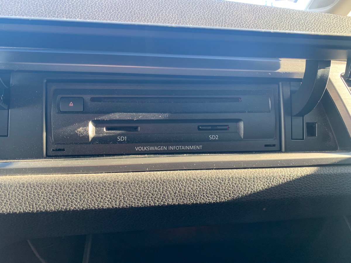 Volkswagen Touran 110 ch | 7 Places | Attelage | GPS | Radar de Stationnement Avant et Arriére