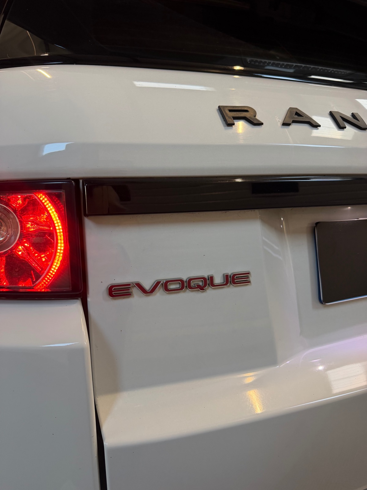 Land-Rover Range Rover Evoque 2.2 TD4 150 BVA DYNAMIC
