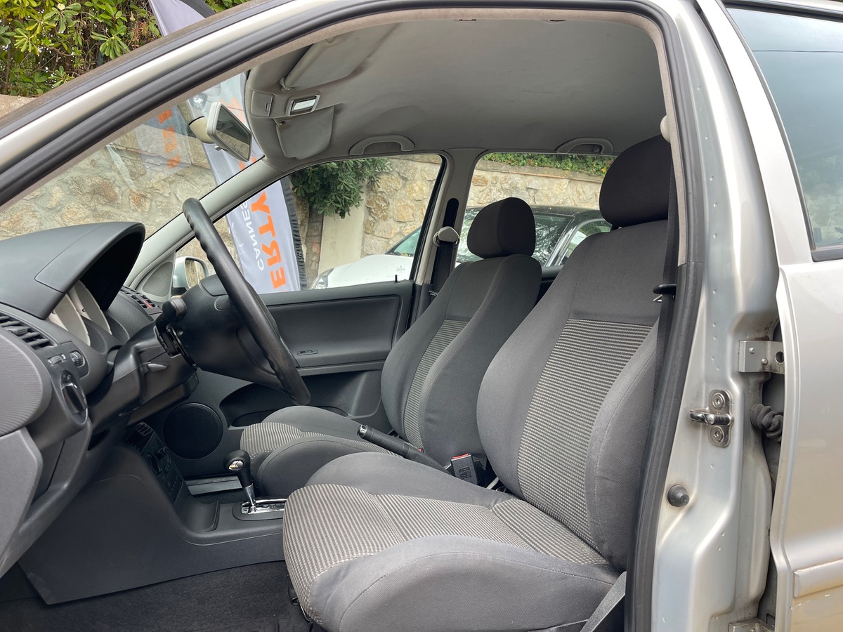 Volkswagen Polo 1.4 i 75 CV Phase 2 / Boîte auto / KM Réel / Clim / 5 Portes