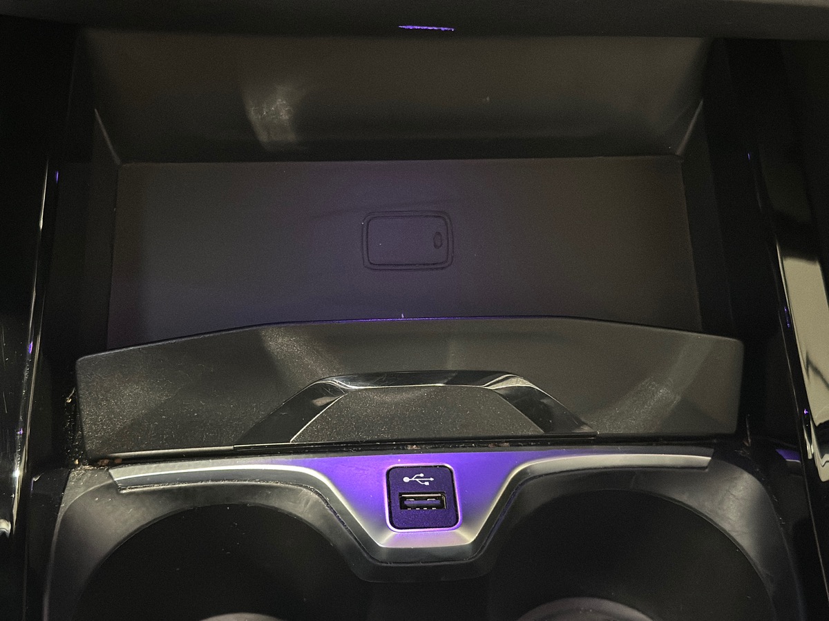 Bmw Série 1 F40 118d 150 cv M Sport BVA8 118 - 1ère Main FR - Toit ouvrant / Caméra / CarPlay