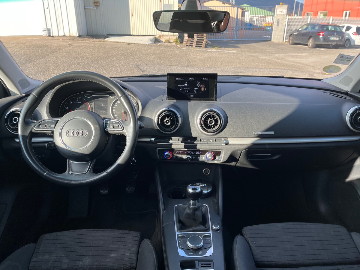 Audi A3 Limousine 1.6 TDI 110cv, Suivi entretien complet, courroie de distrib. OK, sièges chauffants