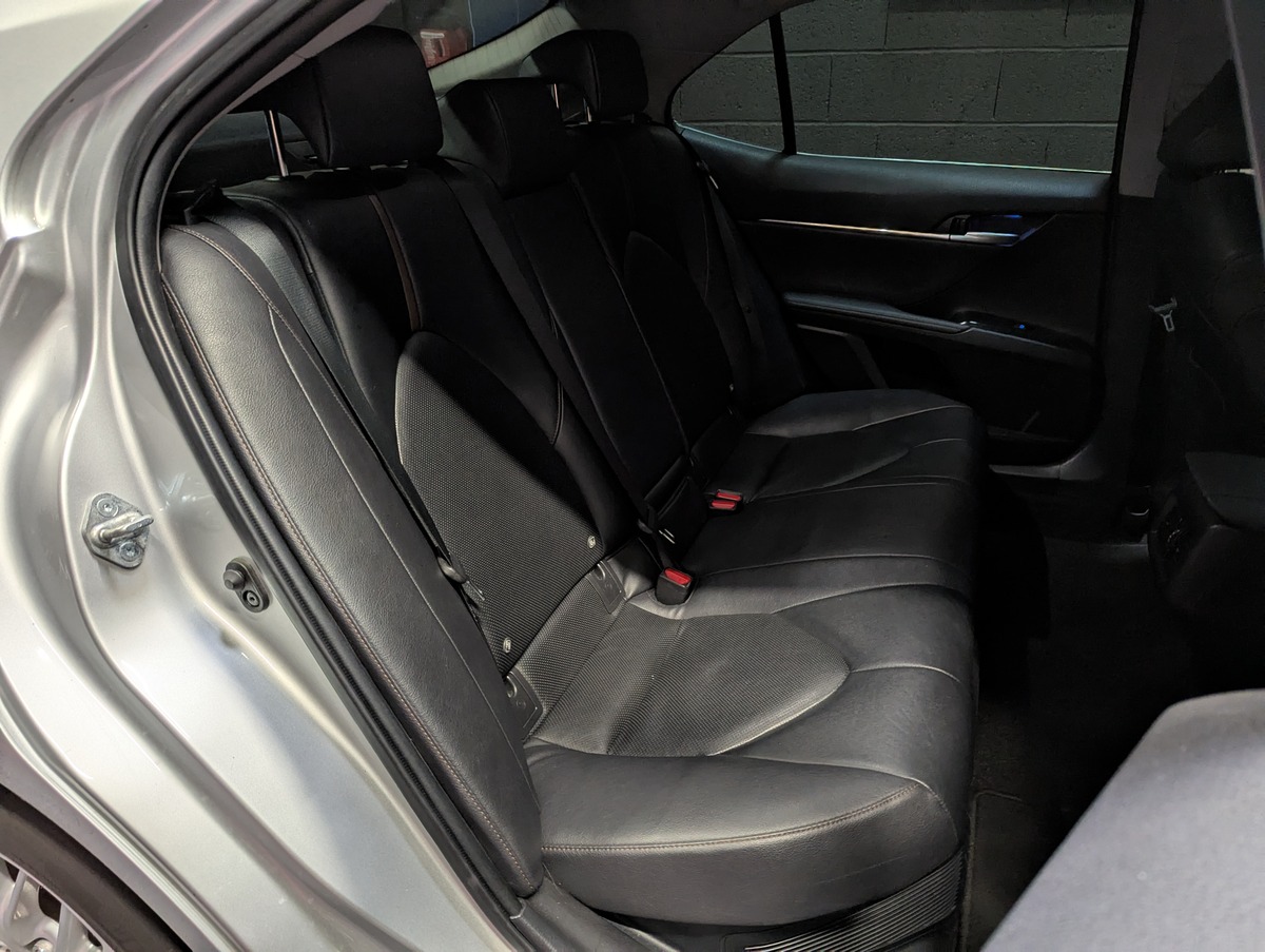 Toyota Camry 2.5 218h Design