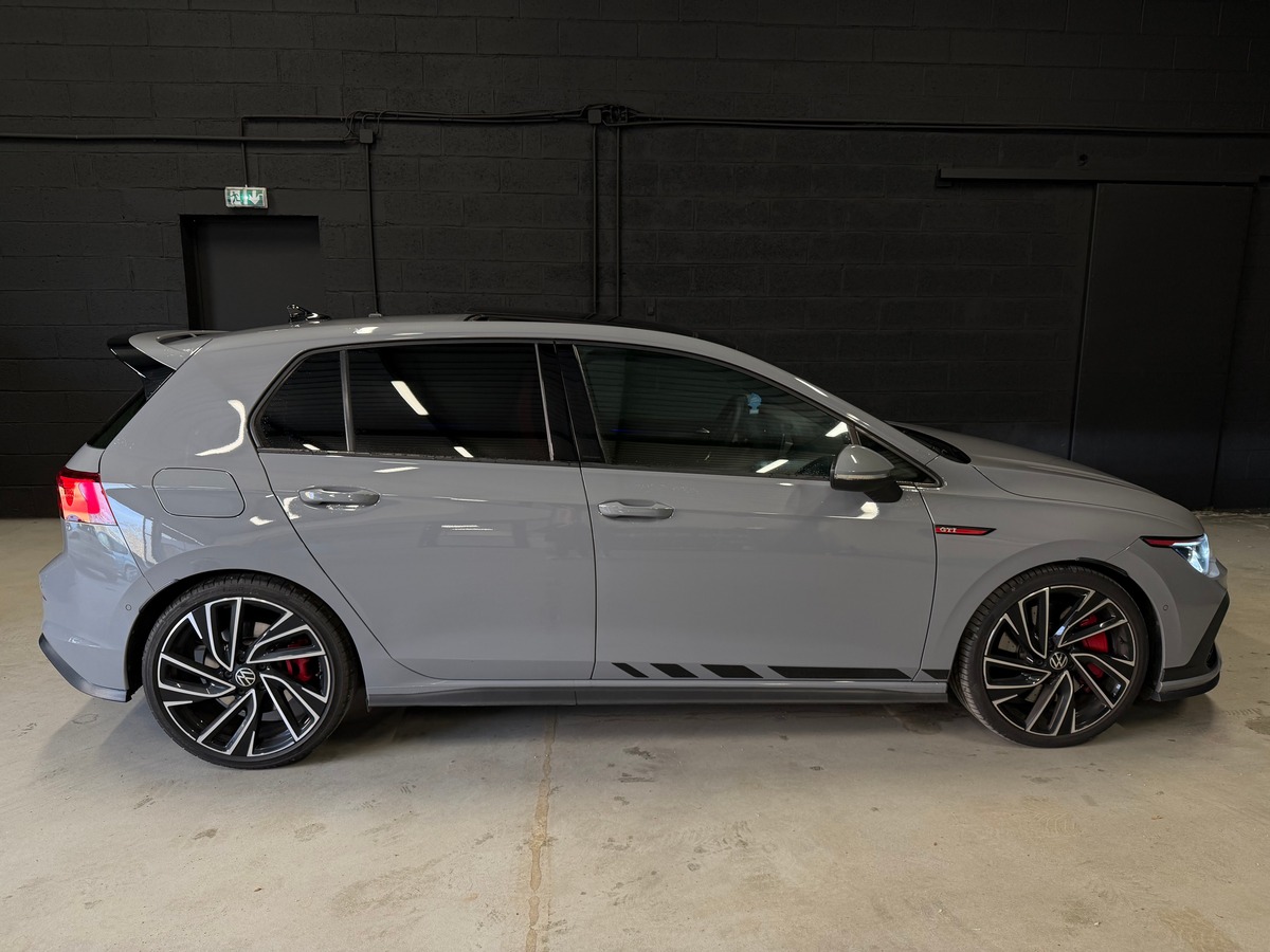 Volkswagen Golf 8 VIII GTI CS 2.0 tsi 300 CH Mode Nurburgring Toit Panoramique / Harman Kardan / ATH