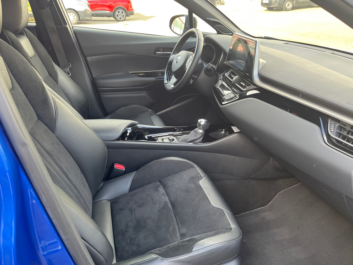 Toyota C HR 1.8 HYBRIDE 122ch COLLECTION, Cuir Alcantara, Sièges chauffants, Caméra de recul, JBL