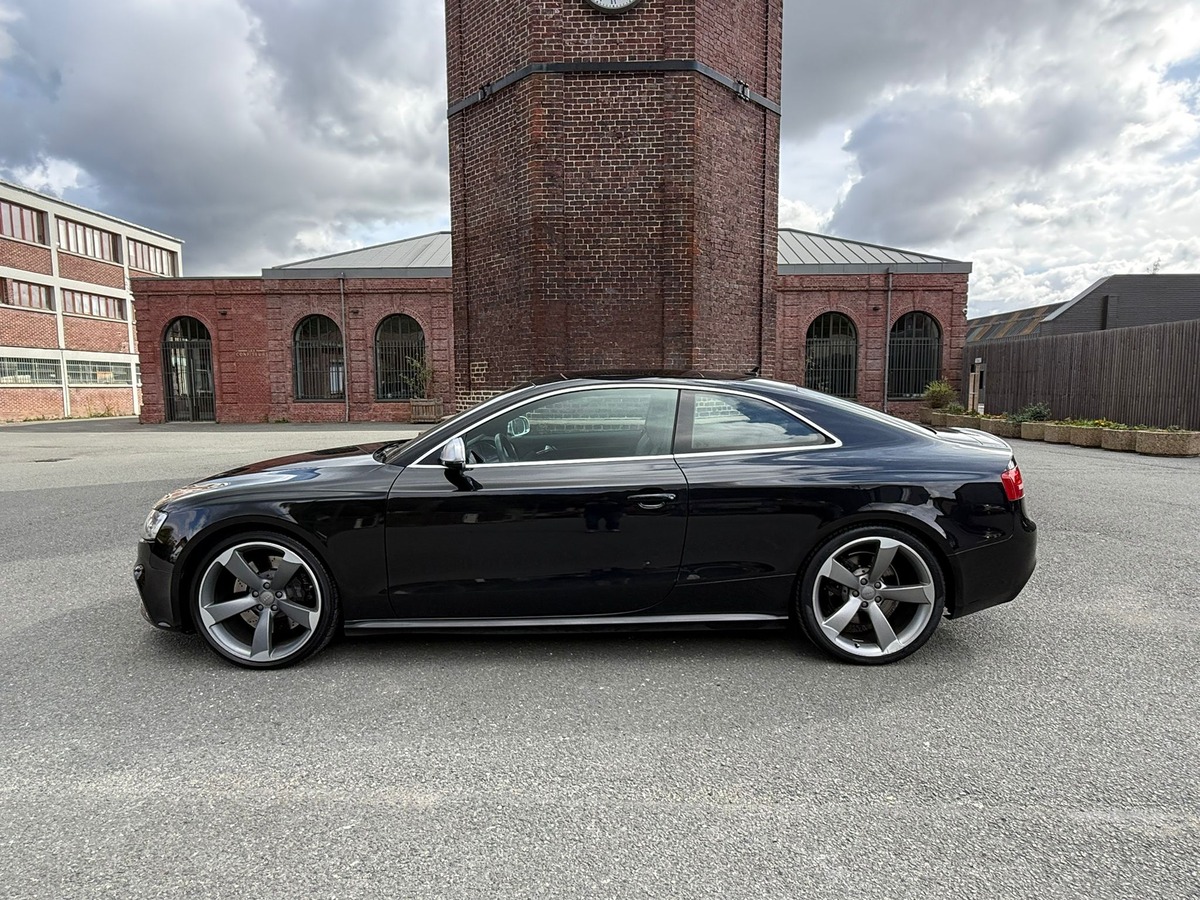 Audi RS5 SPORTBACK 4.2 V8 FSI