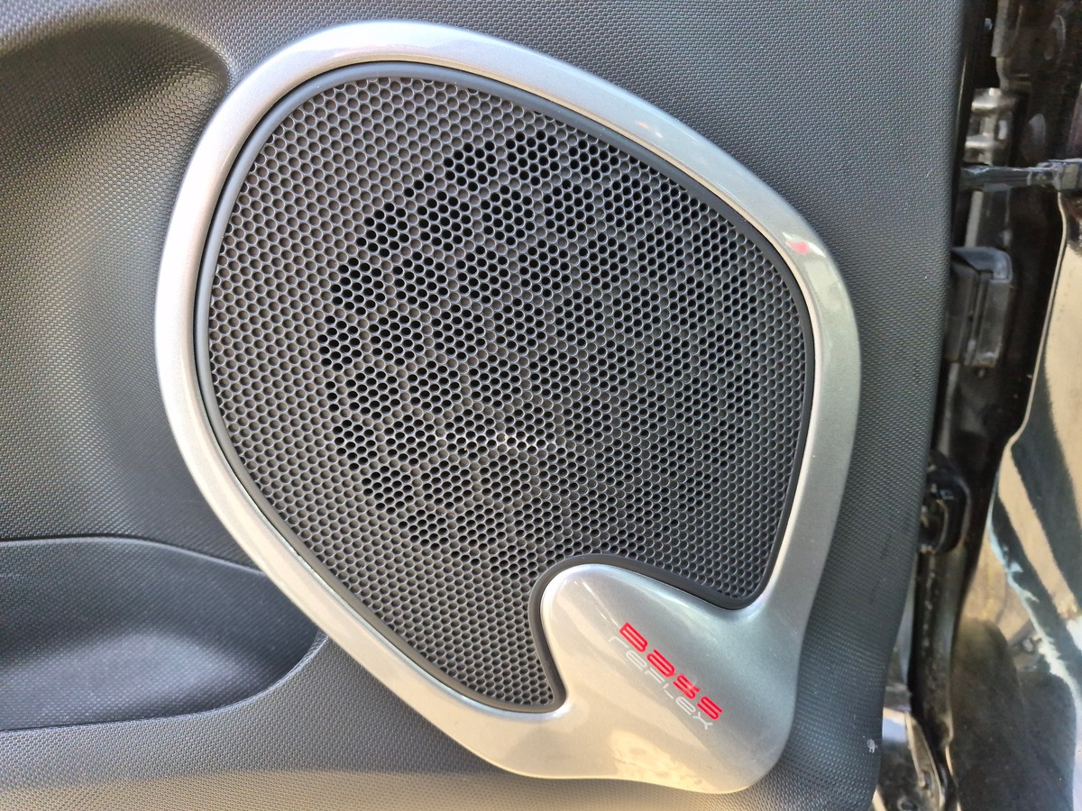 RENAULT Clio IV Estate 120 ch GT EDC