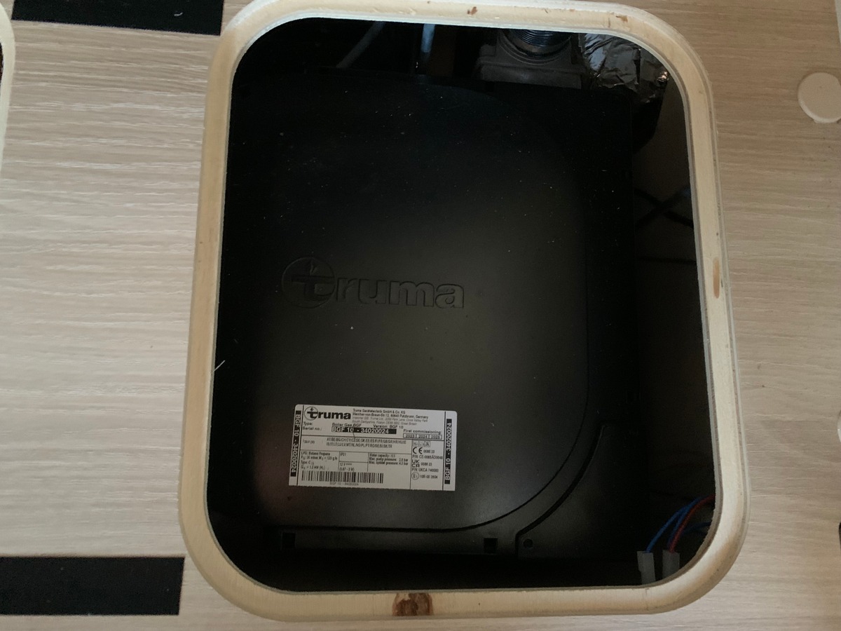 Ford CAMPEREVE 130 chevaux | Premiére MAIN | Cap Land | Caméra de recul | Apple car play