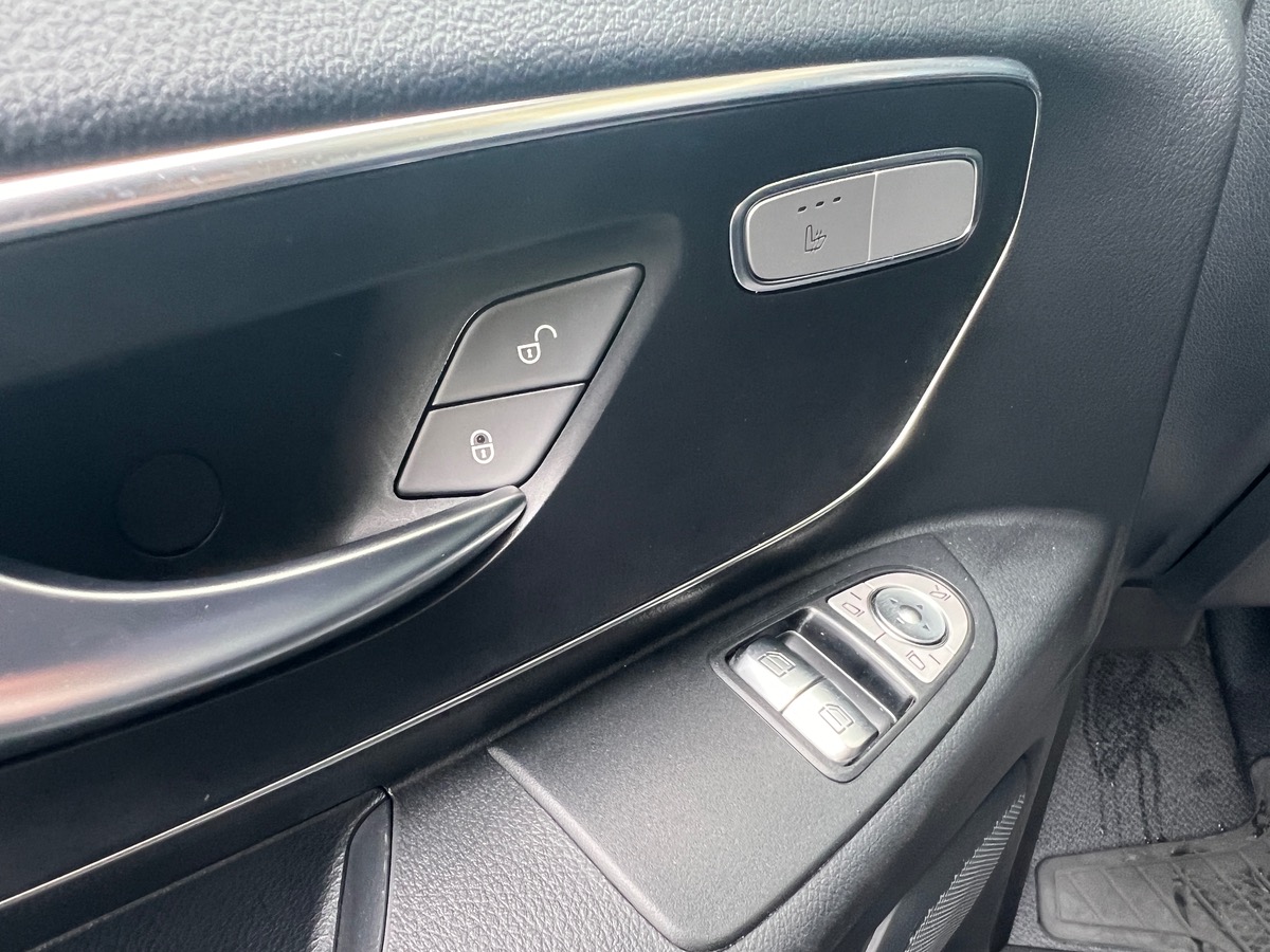 Mercedes Benz VITO 114 CDI Fourgon LG PRO TVA Récupérable