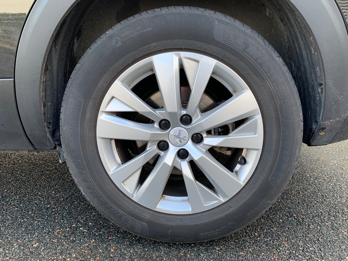 Peugeot 5008 130 ch | 7 Places | Active Pack