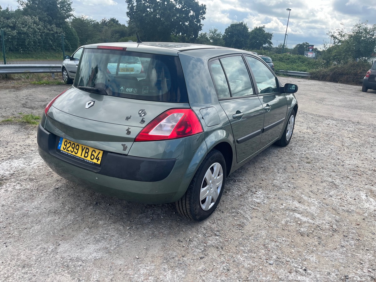 RENAULT Megane ii 1.5 dci 140684 km