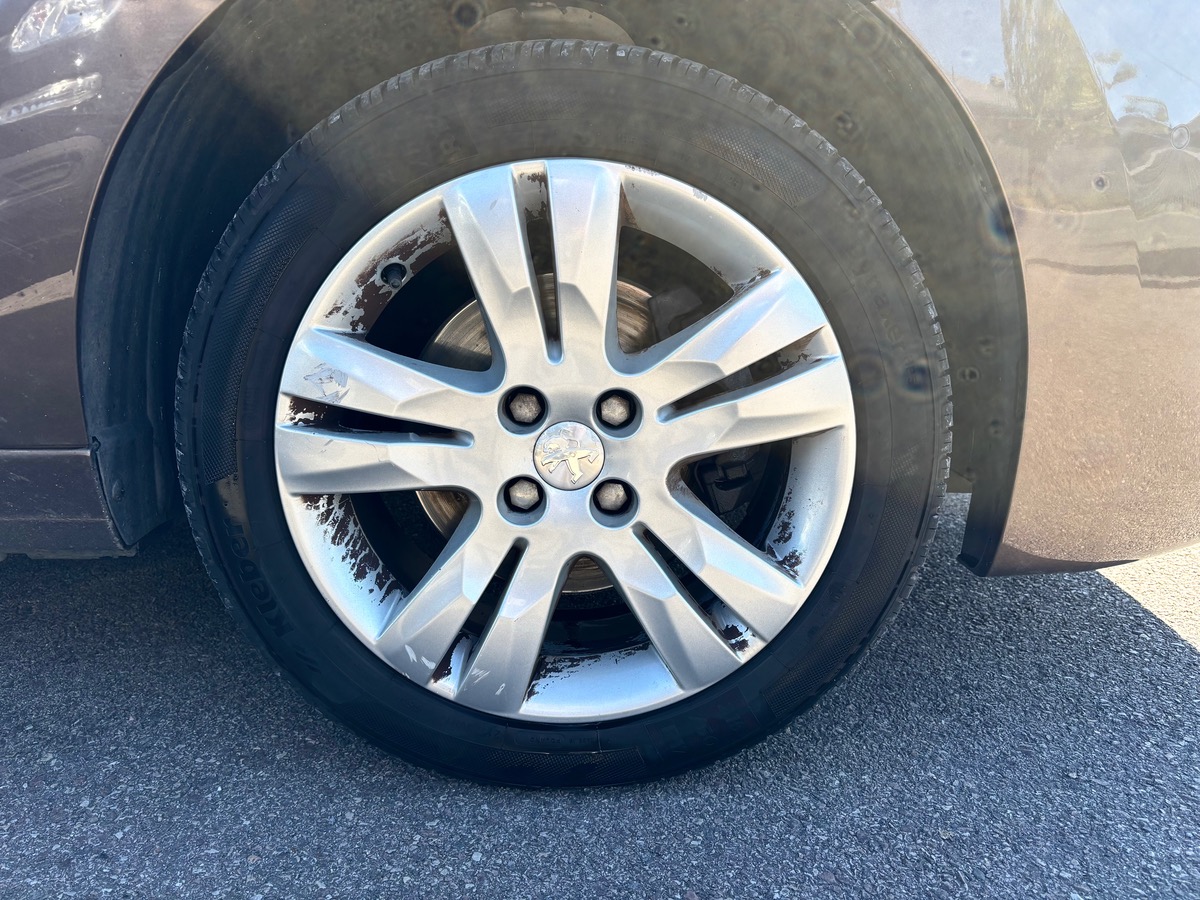 Peugeot 5008 1.6 BlueHDi 120ch Allure S&S 7 places