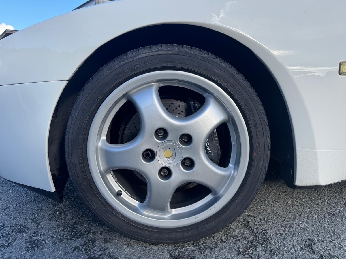 Porsche 944 TURBO CABRIOLET 2.5 250