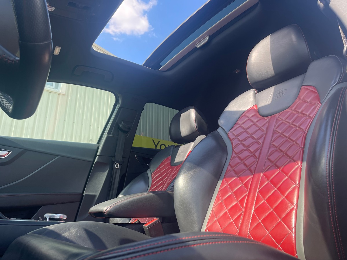 Audi SQ2 2.0 TFSi 300 cv BLACK EDITION QUATTRO S-TRONIC Toit Ouvrant full options