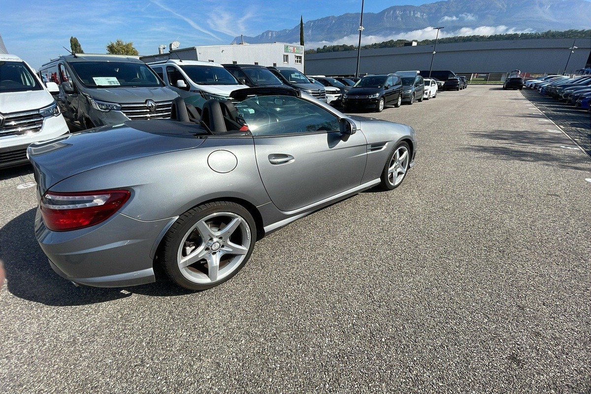 Mercedes-Benz Classe SLK SLK 200 K BlueEFFICIENCY ( cles en mains )