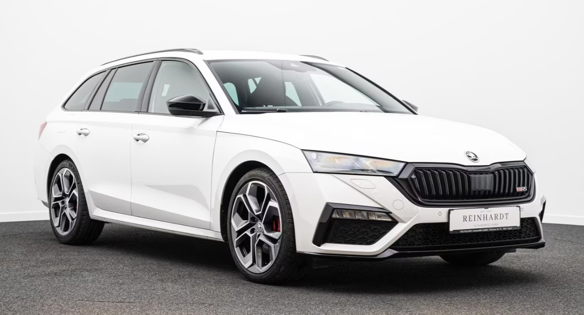 Skoda Octavia Combi IV 2.0 TDI 200ch RS DSG7 Attelage