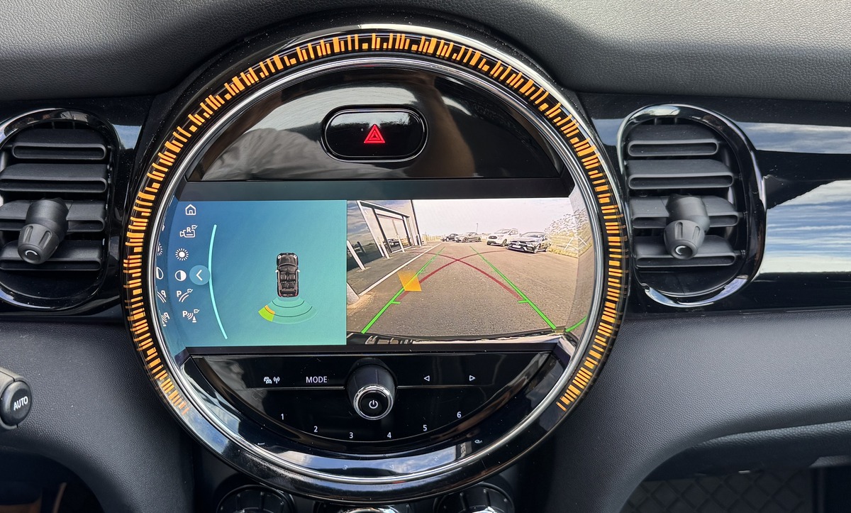 Mini Mini III (2) CABRIOLET COOPER S 178Ch BVA7 / Origine France / Entretien Mini / Carplay