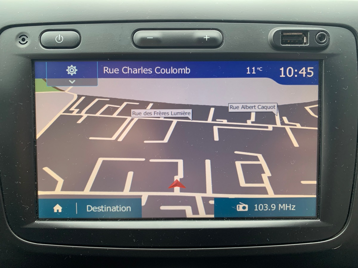 Dacia Duster 130 ch | Techroad | GPS | Régulateur de vitesse | Caméra de recul | Roue de secours