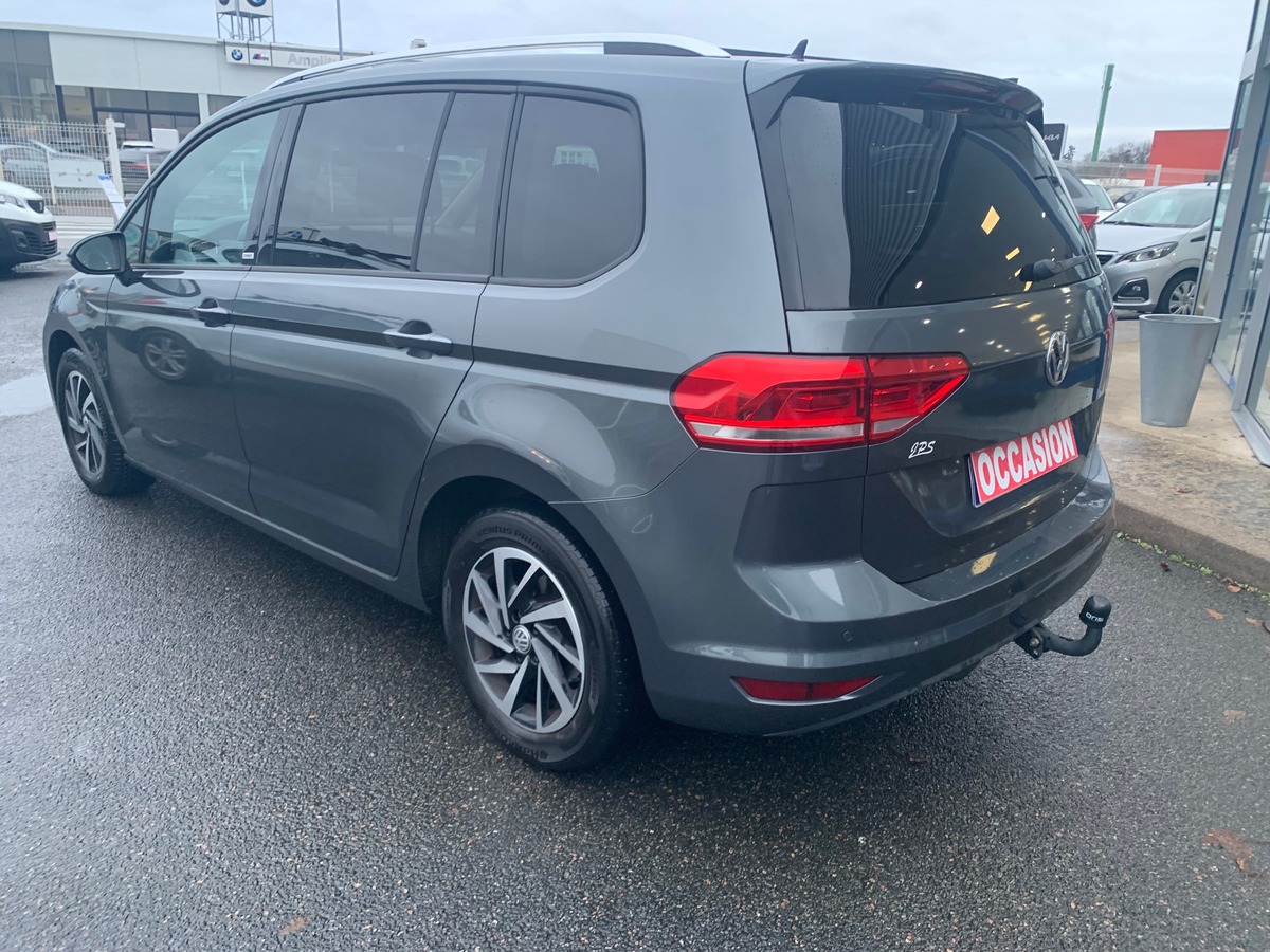 Volkswagen Touran 115 | Connect | 7 Places | Caméra recul | GPS | Bluetooth | Régulateur vitesse