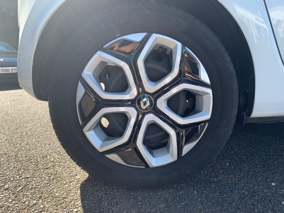 RENAULT Twingo EQUILIBRE |  Aide au parking arrière | Apple car play | Premiére main