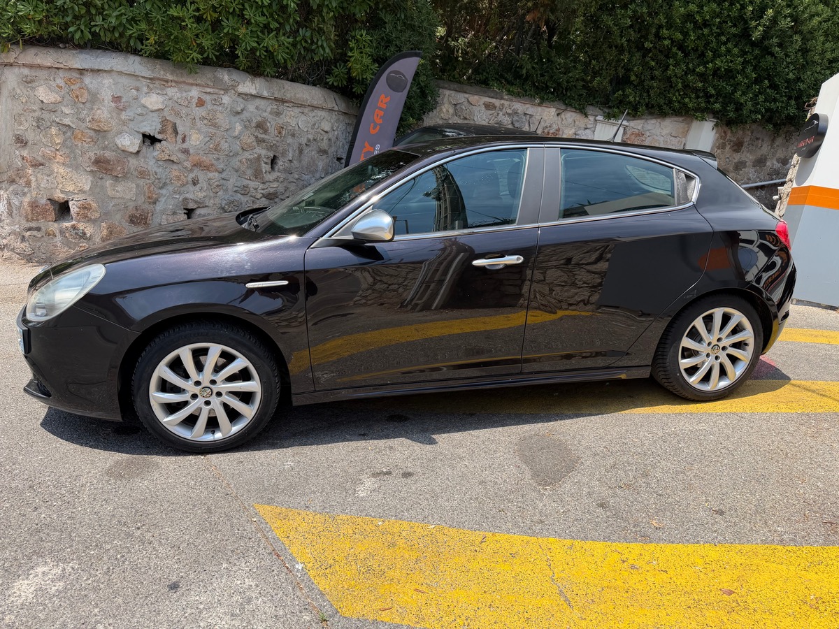 Alfa Romeo Giulietta 2.0 jtdm Courroie Neuve