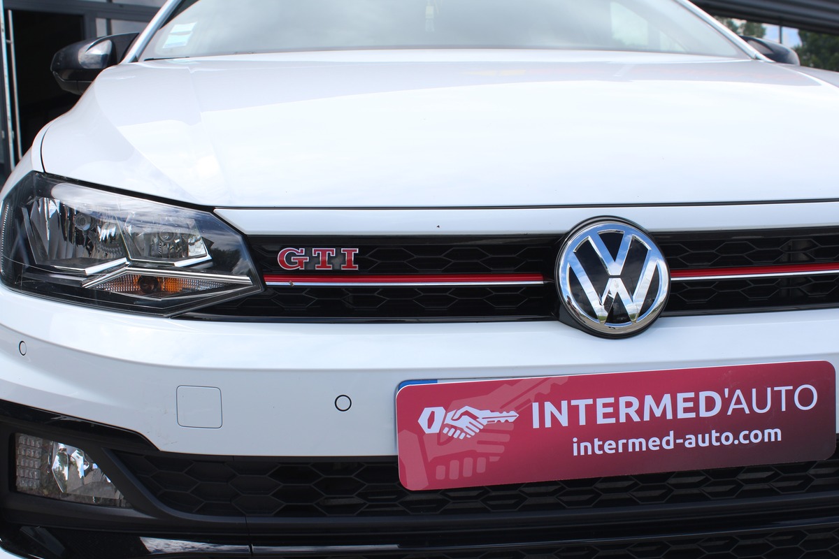 Volkswagen Polo POLO GTI 2.0TSI 200CV DSG