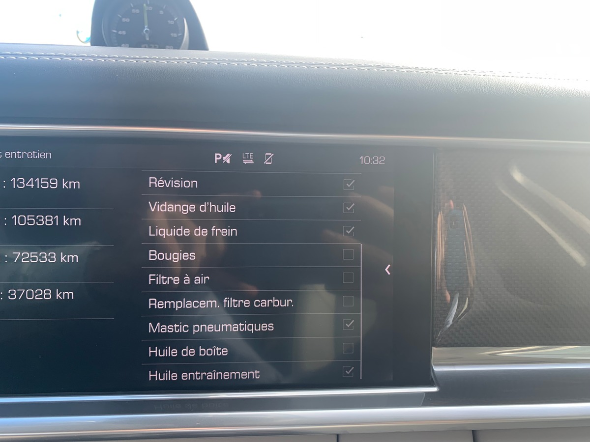 Porsche Panamera 462 | V6 | 4 E-HYBRID | Caméra | Apple car play | GPS | GARANTIE PORSCHE APPROVED